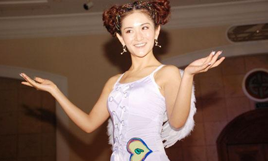 谢娜 
