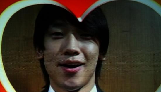 Rain VCR送祝福。