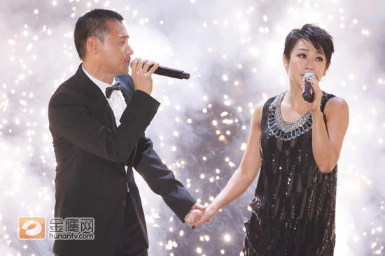 张学友搭档林忆莲献金曲