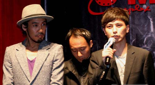 《南京！南京！》片中出演反派的日籍演员木幡龙(左)和中泉英雄(右)。