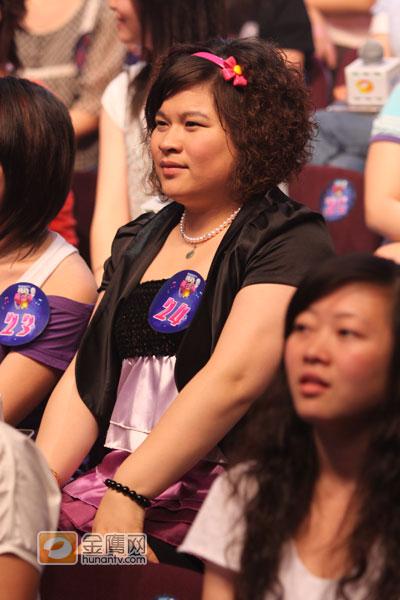 凤队美女选手（金鹰网摄影 张磊 金鹰网独家图片 转载请注明出处）
