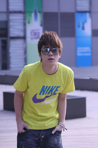 王栎鑫