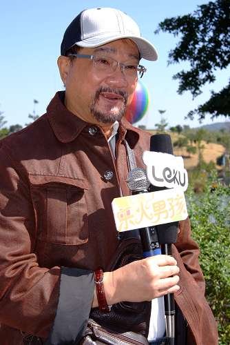 徐小明图片