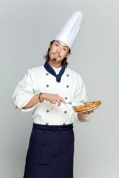 吴建豪留小胡子