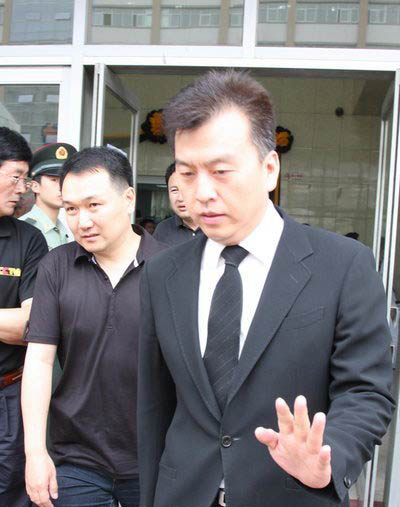 张泽群制止媒体拍照