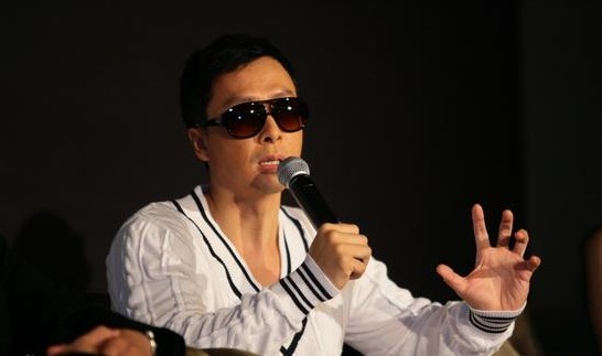 甄子丹侃侃而谈