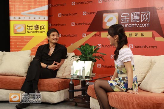包小柏做客金鹰访谈