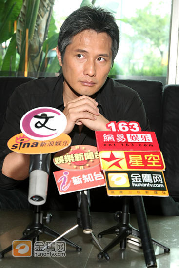 包小柏