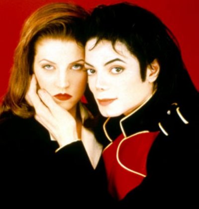 第一任妻子Lisa Marie Presley