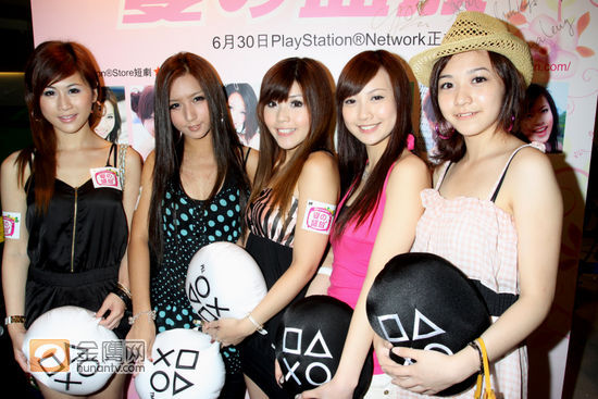 胡心诺(Rainbow) 、刘欣宜(E Cup Baby )、 Lavina(钟蕙芝)、椋名凛(Rin)等，今日出席网剧《夏之盛放》首映会