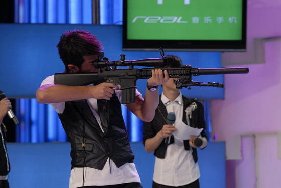古天乐射击
