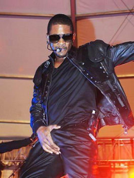 亚瑟小子(Usher)：CNN曾经做过一个报道，文中将亚瑟小子封为新的“King Of Pop”(流行音乐之王，迈克尔-杰克逊的称号)。2004年前后的亚瑟小子真的可以配上这一封号，他不但唱片销量年终排行第一，而且，CNN说了，无论服装、舞步还是MV都能让人联想到鼎盛时期的迈克尔-杰克逊。