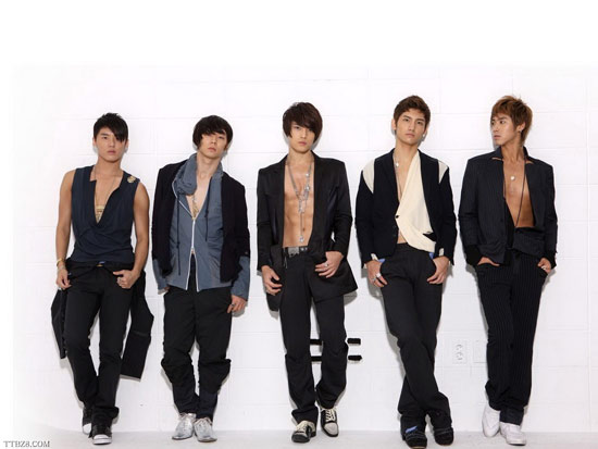 东方神起
