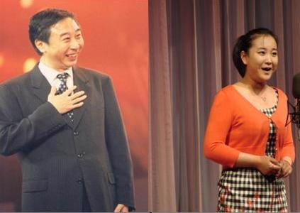 名师：冯巩 高徒：贾玲 冯巩是春晚一道靓丽的景色，从相声到小品，冯巩都拿捏的很到位，每年春晚也是大家守候在电视机旁一个重要原因，冯巩的著名作品太多了，部部都是名段，即使出演电影那也是部部让人笑道肚腹里。更为重要的是冯巩慧眼识贾玲，让相声的传承派里多了一个女高手。贾玲天生一个优秀的相声演员，加上师傅冯巩的调教，自然功力大增，名声大震，近些年来演出不少，为观众奉献了很多经典搞笑的段子，诸如《望夫成龙》、《大话捧逗》、《爱拼才会赢》、《怎么了》、《短信传情》，贾玲更是一手创办了“酷口相声”。