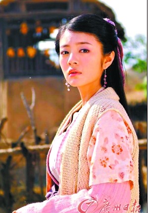 “大织女”安以轩被批没灵气
