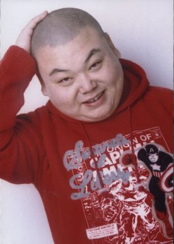 刘刚 主持节目：安徽卫视《超级大赢家》、《超级乐8点》等 《超级乐8点》中有一个特别的板块《忽悠姐妹花》，东北二人转明星孙小宝化身“胡翠花”，综艺主持人刘刚扮演“尤贵花”，两人一唱一和的“忽悠”，加上一个鼓手、两个乐师，从旁“捧哏”，把观众“忽悠”的乐呵呵。