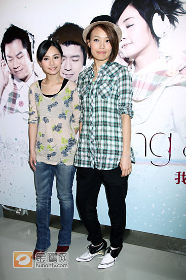 容祖儿、钟欣桐（阿娇）前来观看蔡卓妍（阿Sa)的舞台剧