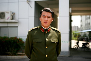 刘小锋饰演赵洪山 年龄跨度50岁