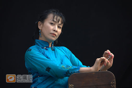 刘嘉玲剧中造型