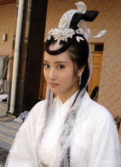 李欣汝回归古装美女 丑女林无敌彻底大翻身_电视剧