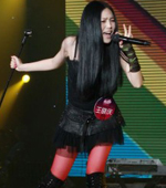 2011西安快女王晓庆性感热舞晋级
