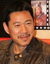 张丰毅