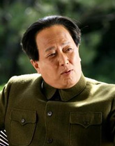 毛泽东（唐国强 饰） 