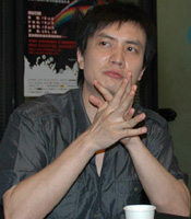 李泉称对华语乐坛打击大