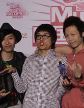 俞思远&B.I.Z