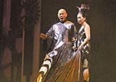 歌舞剧演求婚戏