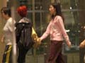 李嘉欣一身运动装现上海