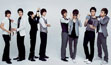 Super Junior拍时尚写真 兄弟情深玩抱抱 
