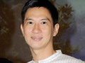 张家辉发布会心情大好