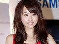 邓丽欣坦言不爱鲜花