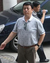 歌唱家吕继宏再次探望