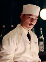 吴彦祖 饰演 寿司店师傅