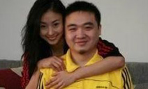 同年，杨迪出现，平息艳照门