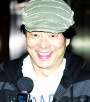 濮存昕秀嘻哈装