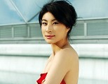 郭晶晶拍《舒适》大片