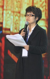 张丹丹素颜彩排