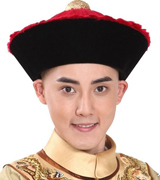 张航睿饰五阿哥