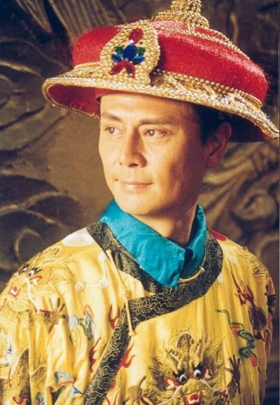 刘德凯:在《皇太子秘史》饰康熙帝.