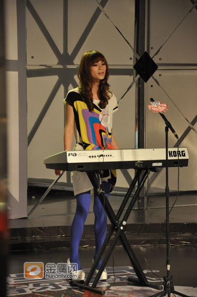 快男伪娘刘著破天荒获网友力挺 安妮玫瑰疑因压力大改口